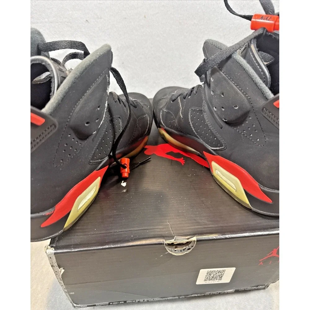 Jordan 6 Retro Black Infrared (2019) - Size 9.5 384664-060 Original box included